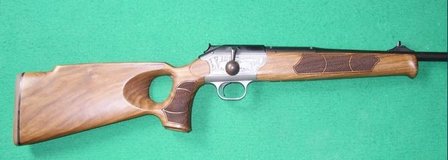 Duimgat kolf / thumbhole stock