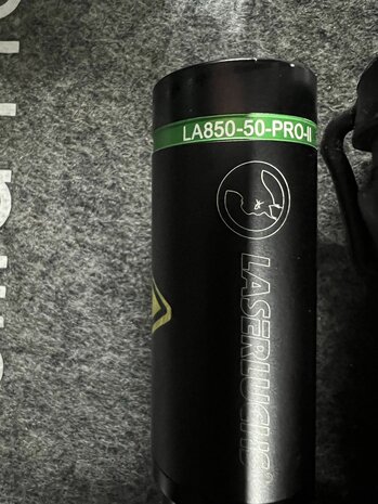 INruil Lahoux Voorzetkijker LV-81groen met laserlux 850 II lamp