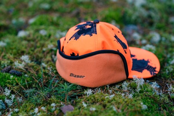 Blaser Blaze Orange Camo geïsoleerde Pet