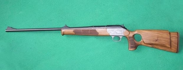 Duimgat kolf / thumbhole stock